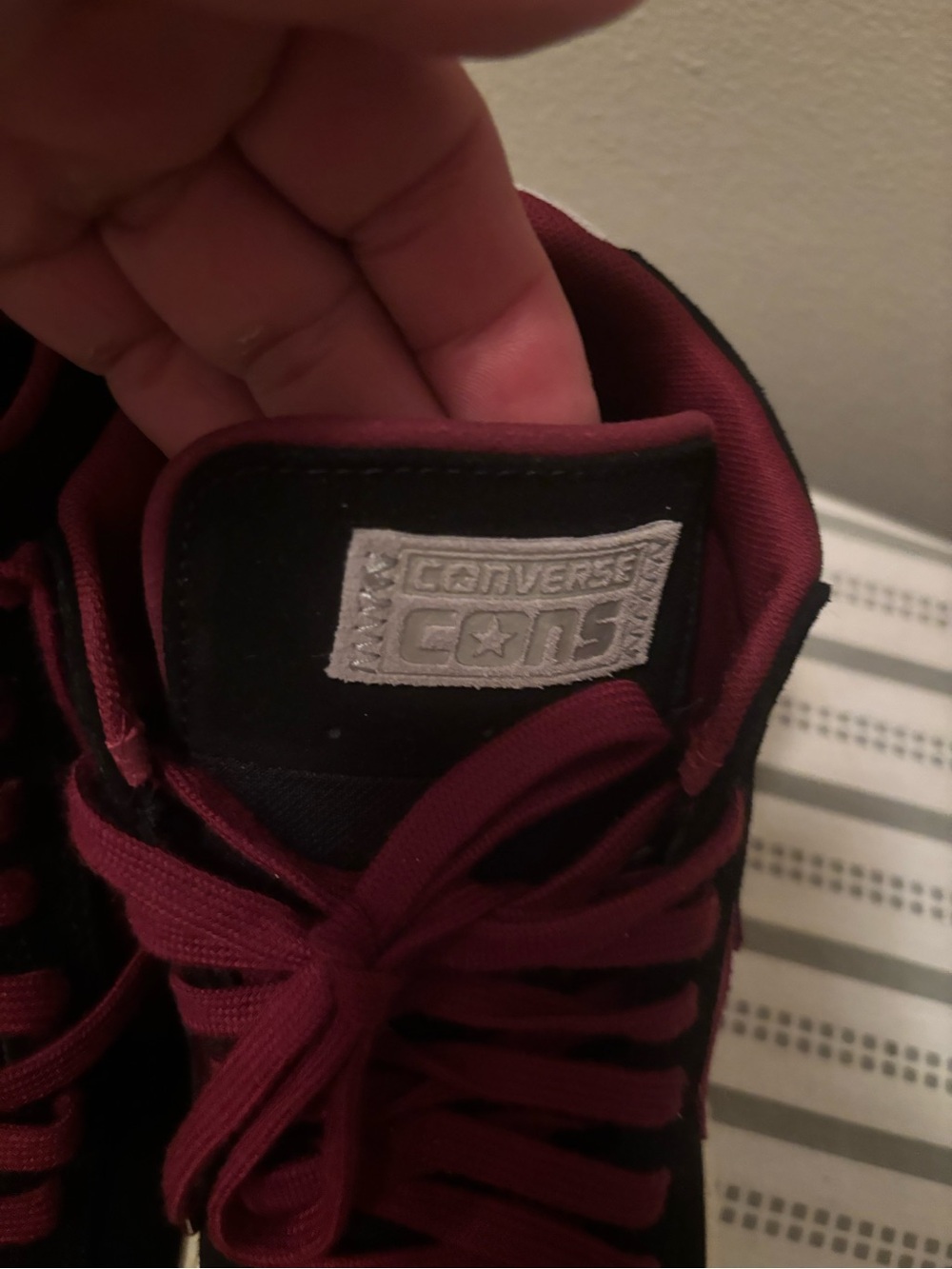 Converse CONS Mid Skate Shoes Black Burgundy Suede Men’s Size 9.5  Converse Men’ - Picture 2 of 8